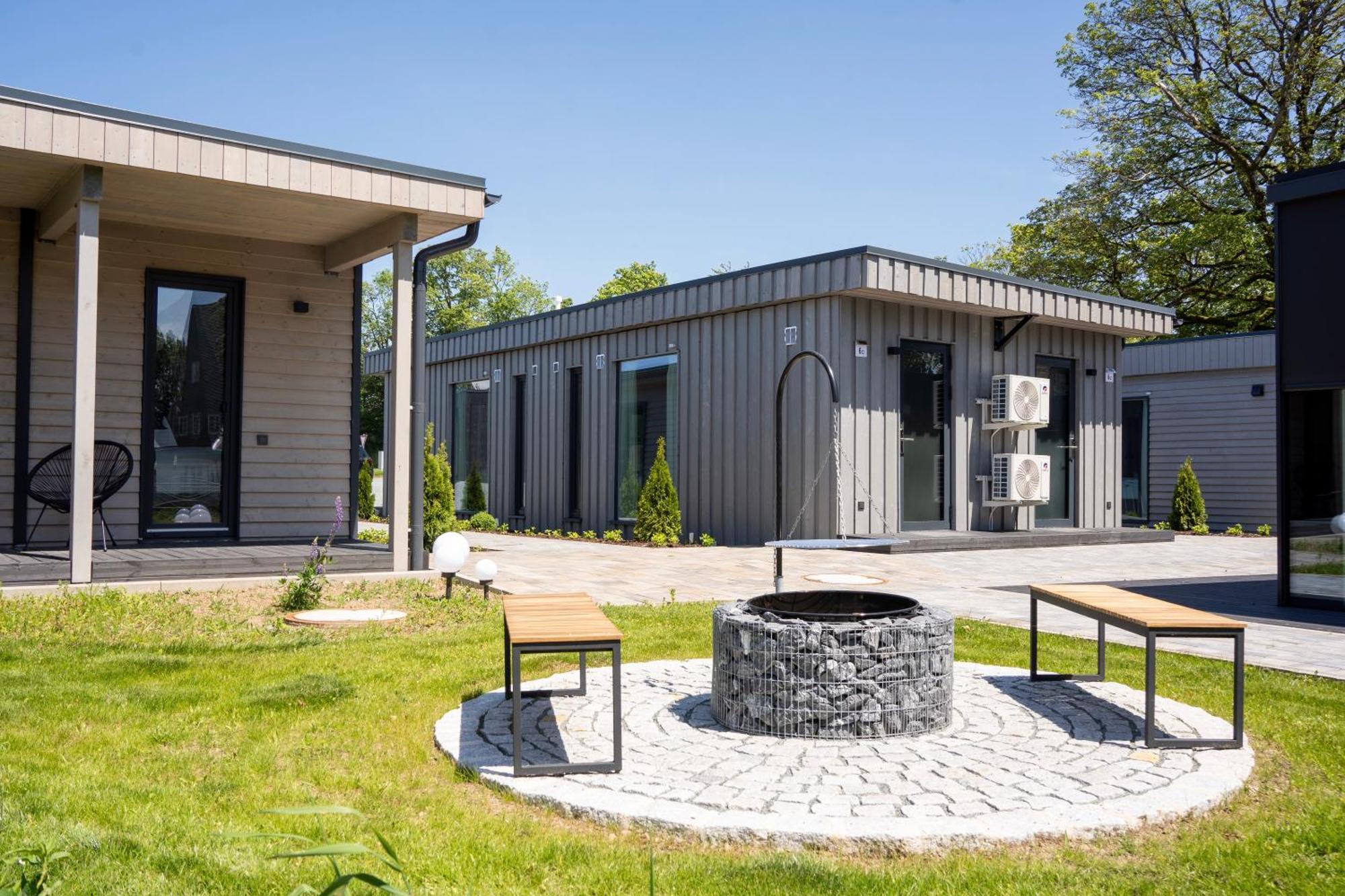 Hotel & Chalets By Revex Schwarzenbach am Wald Exterior photo